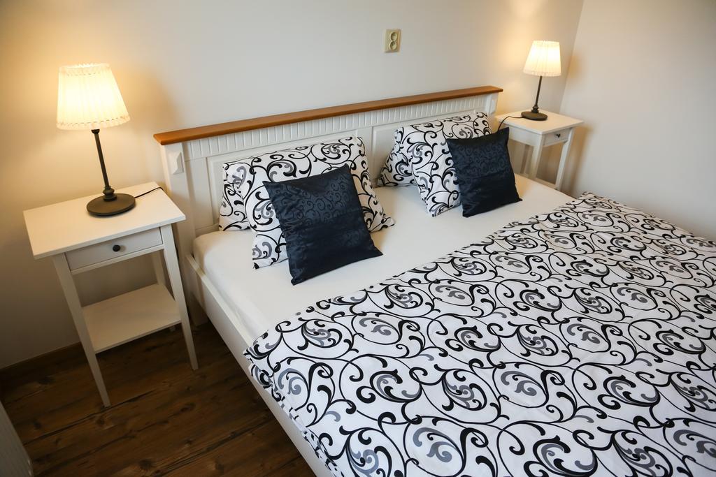 Penzion Recall Hotel Troskovice Eksteriør billede