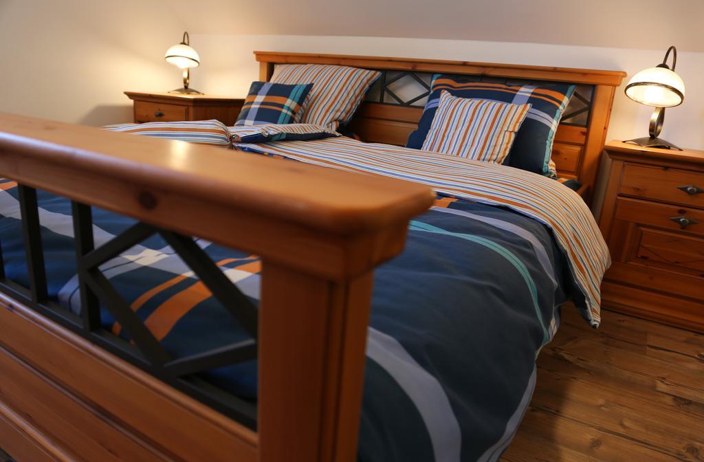 Penzion Recall Hotel Troskovice Eksteriør billede