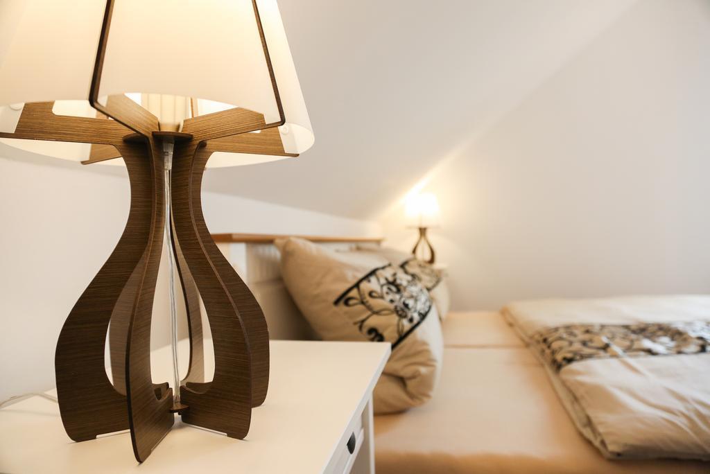 Penzion Recall Hotel Troskovice Eksteriør billede